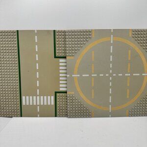 Vintage LEGO Baseplates Tan Gold Lot – Road Intersection & Helipad City Town